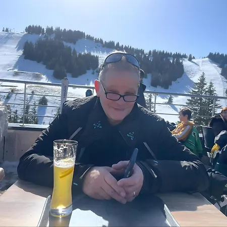 샬레 Des Charmes 톨롱